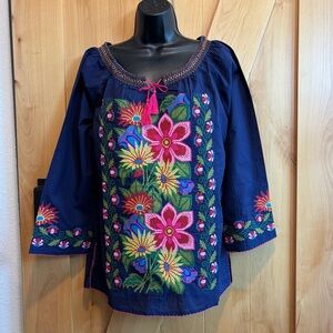 💕New Listing 💕Floral Cross-stitch Embroidered Royal Blue Top